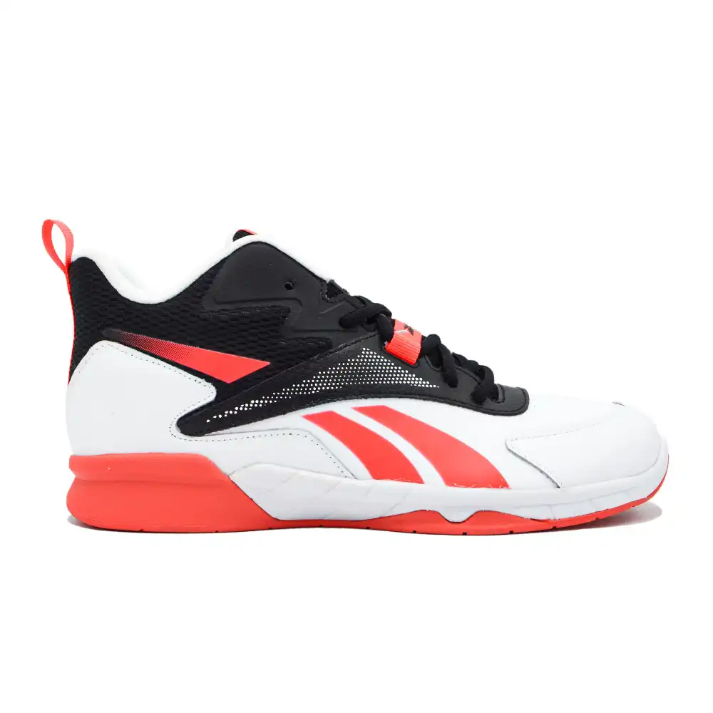 100033484_A More Buckets – Image 1