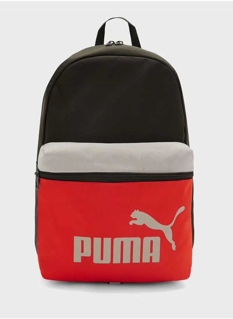 09046803_A PUMA Phase Backpack Colorblock Dark Oliv – Image 1
